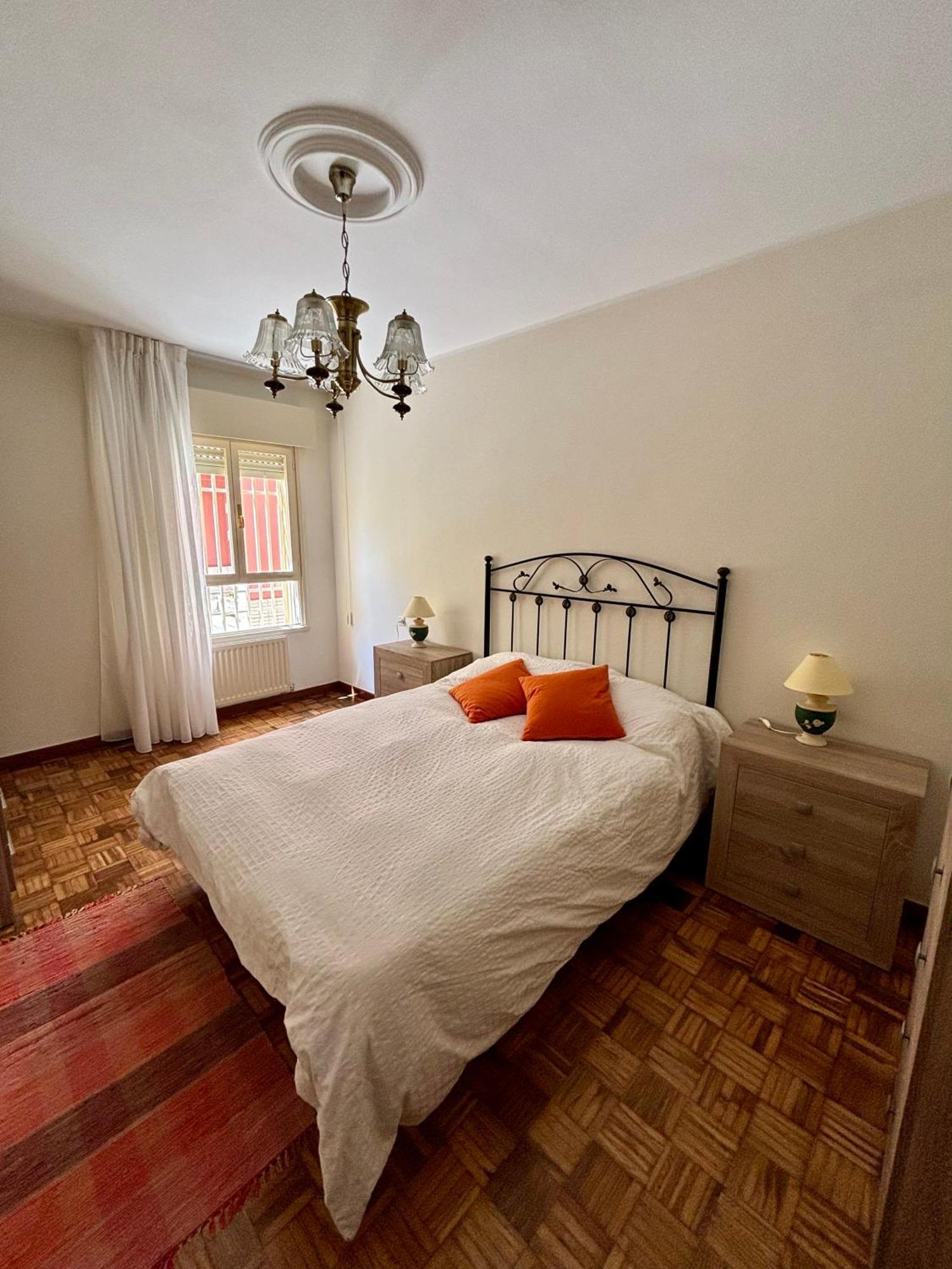 Piso En El Precioso Pueblo De *